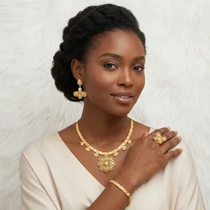 Collar de Cadena con Caja y Dijes de Latón Chapado en Oro de 24K con Patrón Floral, Estilo Africano Clásico para Mujer, Ideal para Fiestas y Bodas - Product Image 3