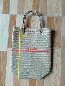 Meilleur choix de sac en jonc de mer de grande taille avec deux poignées Sac de paille brodé à la main du Vietnam - Product Image 3