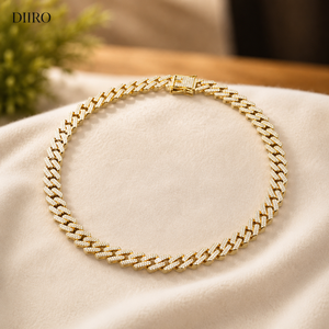 Collier chaîne cubaine en moissanite plaqué or jaune 18 carats, cadeau de fiançailles et d'anniversaire, bijou de déclaration unisexe de luxe - Product Image 6