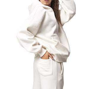 Conjunto Deportivo de Dos Piezas para Mujer, Sudadera con Hombros Caídos y Pantalones, de Alta Calidad, con Logotipo Personalizado, Estilo Casual - Product Image 3