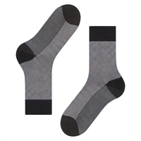Chaussettes en gros pour hommes, chaussettes courtes tendance noires et grises, chaussettes de sport en coton invisibles à prix abordable