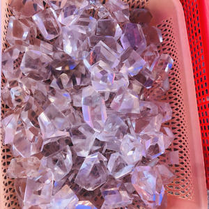 Venta al por mayor de cristal de cuarzo transparente etéreo con inclusiones de arcoíris naturales, impresionante piedra de palma de cuarzo transparente hecha a mano - Product Image 2