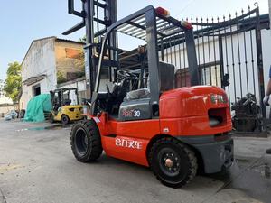 Heli 10 Ton Diesel Engine Forklift CPCD100 Solid <b>Tire</b> Side Lifter Bearing Gearbox Pump Motor 3m Lifting Height Mines/Ports Use - Product Image 2