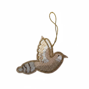 Ornement d'oiseau perlé, décoration en tissu vintage, accessoire suspendu tendance - Product Image 1