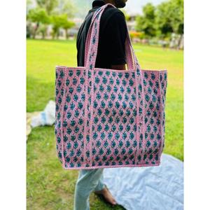 Sac fourre-tout matelassé floral bohème indien, fait main en coton, réutilisable, sac à bandoulière, sac de marché, sac de courses - Product Image 4