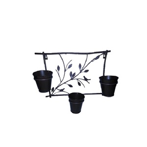 Macetero Colgante de Metal de Diseño Vintage de Alta Venta para Decoración de Terrazas y Exhibición de Plantas de Interior, Tamaño Personalizado - Product Image 1