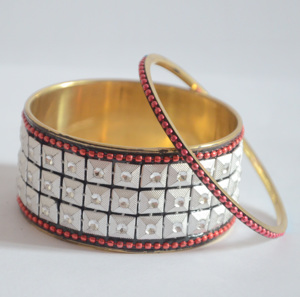Elegante pulsera de hueso de metal pulido Moderno brazalete para hombres elegante Vintage patrón antiguo escultura de moda Día de San Valentín - Product Image 3