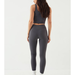 Leggings de compression OEM pour femme, taille haute, anti-transpiration, résistants aux frottements, pour le yoga et le fitness, en spandex extensible, pour l'entraînement - Product Image 3