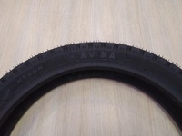 إطار دراجة نارية عالي الجودة KUMA K303 أسود 70/90-17 عالي السرعة بدون أنبوب داخلي، جديد، مصنوع في فيتنام من المطاط الطبيعي