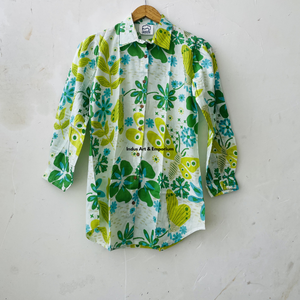 เสื้อเชิ้ตพิมพ์ลายดอกไม้สไตล์ลำลองสำหรับผู้หญิง พิมพ์ลายด้วยมือ ผ้าฝ้าย 100% เนื้อนุ่ม คอปกติดกระดุม ระบายอากาศได้ดี สีชมพูและสีขาว ลดราคา - Product Image 2