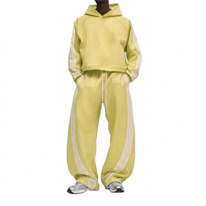 Ensemble de survêtement de luxe en coton épais 100 % pour homme : sweat à capuche et pantalon de jogging évasé ample – Style urbain haut de gamme - Product Image 1