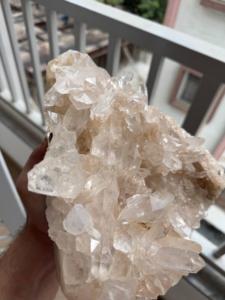 Vente en gros de cristal de quartz himalayen blanc transparent |   Spécimen minéral naturel de guérison de qualité supérieure - Product Image 1