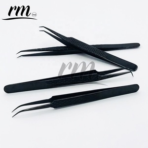 Pince à épiler pour extensions de cils RMI de haute qualité, très vendue, professionnelle, de bonne qualité, noire, logo et emballage personnalisés - Product Image 4