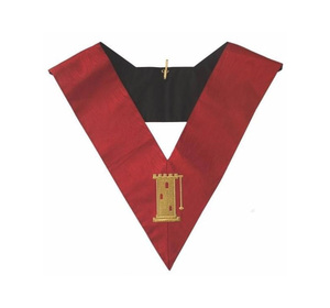 Collar Masónico de Guardia de la Orden de los Caballeros de la 18ª Grado, Hecho a Mano con Calidad de Exportación, Satén Rojo, Símbolo Bordado, Artesanía Premium - Product Image 1