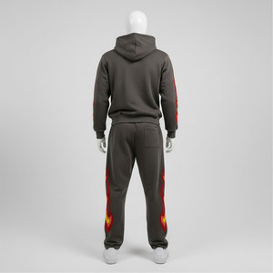 Ensemble de survêtement streetwear imprimé marron à capuche pour homme grande taille, personnalisé, en coton et polyester, respirant, séchage rapide, léger - Product Image 3