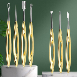 Ensemble de 7 pousse-cuticules carrés en acier inoxydable plaqué or avec manche creux, spatule, cuillère, fourchette en V, aiguille, réutilisable, double usage - Product Image 6