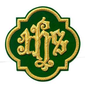 Écusson de luxe brodé à la main en fil d'or avec finition écologique résistante à l'eau en velours pour vêtements de cérémonie - Product Image 5