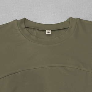 T-shirt court respirant à séchage rapide 100 % coton pour femme, style hip-hop, avec logo personnalisé, couleur unie, idéal pour la gym et la course estivale - Product Image 4