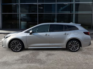 Toyota Corolla 18 Híbrido Touring Sports Teamplayer Wagon, Vehículo Familiar Eficiente en Consumo de Combustible, Volante a la Izquierda, Calidad de Exportación - Product Image 5