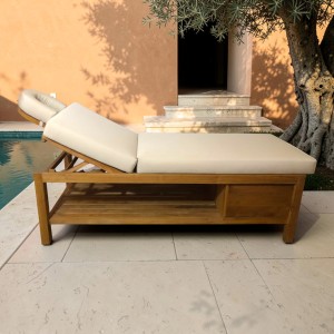 Table de massage moderne en teck massif imperméable avec éponge haute densité et dossier réglable pour hôtels, complexes hôteliers et spas – Mobilier contractuel - Product Image 2
