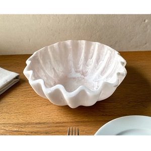 Bol en résine Venus de conception nouvelle, minimaliste, durable, bol à fruits en résine, vaisselle, bol de service en résine de qualité alimentaire, articles de cuisine faits à la main - Product Image 1