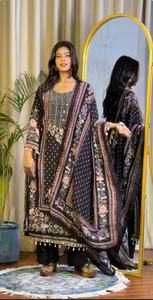 Diseñador moderno indio y pakistaní Salwar Kameez con espejo impreso trabajo tendencia Pent y Dupatta Set para fiestas - Product Image 3