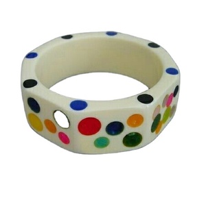 ACERCA de la joyería de resina de acrílico pulsera brazalete exagerado deslumbrante Multicolor ancho Irregular cuadrado acrílico pulseras para - Product Image 1