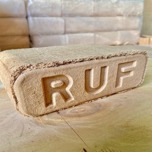 Briquetas de madera RUF / Briquetas de madera de roble RUF / Briquetas de madera de abedul RUF de Polonia - Product Image 1