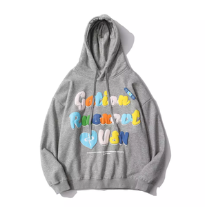 Sudaderas con capucha para hombre con logotipos en relieve y marca discreta para un aspecto premium sin el alto costo que va con ello. - Product Image 3