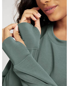 Sudadera de invierno de tela no tejida suave de manga larga con orificio para el pulgar para mujer, cuello redondo, top corto tipo jersey. - Product Image 5