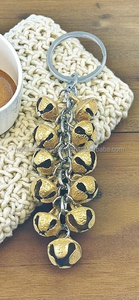 Porte-clés Ghungroo en laiton de qualité supérieure, artisanat indien fait main, finition dorée vintage, clochette, personnalisable, qualité export - Product Image 3