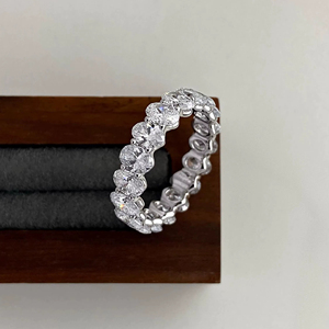 แหวนเพชรทรงรีเพาะเลี้ยงในห้องปฏิบัติการแบบเต็มวง 4.60 กะรัต ทองคำแท้ 14K แหวนแต่งงานเพชรแบบซ้อนได้ แหวนเจ้าสาว เครื่องประดับหรูหรา - Product Image 1