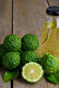 Emballage personnalisé huile essentielle de bergamote pure extrait de plantes cultivées à l'état sauvage en bouteille extrait de plante de qualité supérieure - Product Image 2