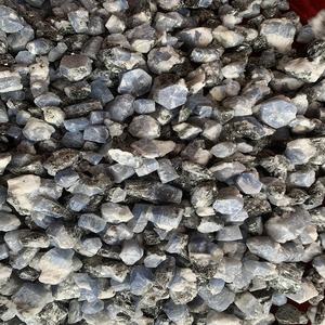 Pierre précieuse saphir bleu brut de l'Himalaya - Product Image 2