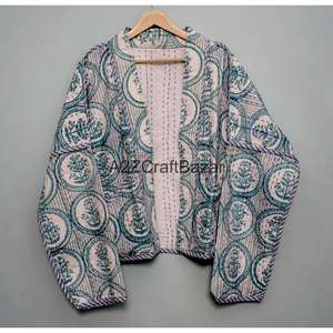 Veste matelassée Kantha indienne vintage faite à la main A2ZCraftBazar, 100% coton respirant et écologique pour femmes et filles - Product Image 6