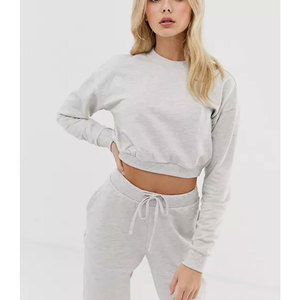 Conjunto de chándal acampanado para mujer, de algodón grueso, personalizado, a la moda, para deporte, al por mayor, sudadera con capucha y pantalón, ropa OEM - Product Image 5