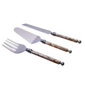 Juego de mesa de diseño real de acero inoxidable para pastel de boda, Set de vajilla con fregona hecha a mano - Product Image 1