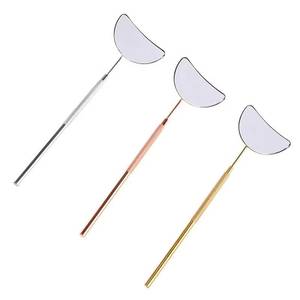 Miroir de maquillage demi-lune de luxe avec manche or rose pour application de maquillage des yeux, finition personnalisée - Product Image 5