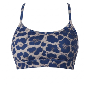 Soutien-gorge de sport pour femme à imprimé léopard, bretelles spaghetti, col rond, maintien moyen, respirant, en Spandex et Polyester - Product Image 1