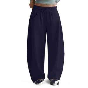Pantalones de chándal anchos para mujer, color crema, corte holgado tipo globo, cintura con cordón ajustable, estilo casual y athleisure, venta al por mayor UE - Product Image 3