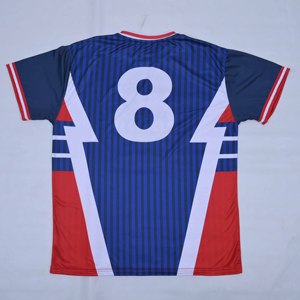 Maillots de football d'été pour hommes de qualité supérieure, personnalisables avec logo et nom, en polyester extensible et respirant, séchage rapide, style rétro - Product Image 2