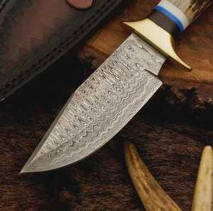 Couteaux de chasse 100% acier Damas de qualité supérieure avec manche en bois de cerf, prix raisonnable, séchage rapide, pour le camping, haute qualité - Product Image 4