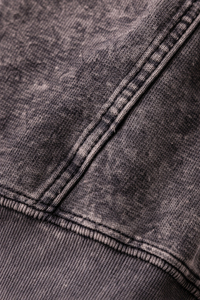 Sweat à capuche vintage pour homme en coton délavé, finition délavée, construction pull-over, ourlet et poignets côtelés, confortable et coupe oversize - Product Image 4