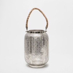 Farol moderno de hierro cromado hecho a mano, ecológico, de forma cilíndrica para decoración del hogar y bodas. - Product Image 3