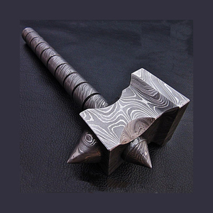 Martillo de Acero de Damasco, Martillo de Acero Tradicional Hecho a Mano, Diseño Soldado con Patrón, Artículo Decorativo de Colección con Mango de Madera - Product Image 2