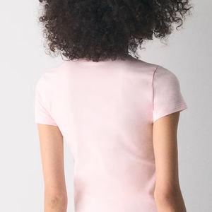 T-shirt court pour femme, élégant, ajusté, décontracté, idéal pour l'été, tissu de qualité supérieure, tendance, mode jeune, coupe décontractée et confortable, vente en gros - Product Image 6