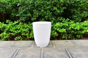 Wholesale Powder Coated Classic Modern Large Indoor Outdoor Patio Garden Planter Round <b>Plastic</b> Flower Pots - Product Image 3