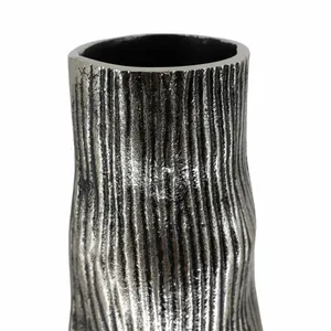 Vase de sol en métal fait main de 20 pouces, style design industriel, porte-fleurs décoratif pour l'intérieur de la maison - Product Image 5