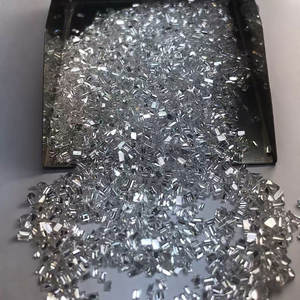 Émeraude synthétique de laboratoire de qualité supérieure 4,00 x 3,00 mm, couleur DF, clarté VVS2/VVS1, pierre lâche, finition de luxe, traitement raffiné - Product Image 2