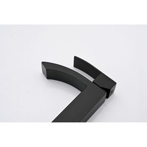 Rubinetto Monocomando a Cascata per Lavabo Bagno con Beccuccio Rettangolare Extra Large - Product Image 4